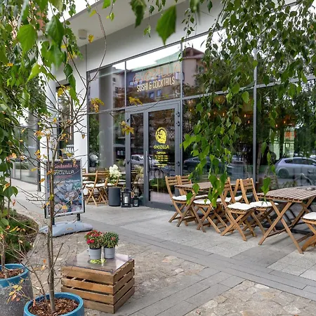 Apartmán Cheerful Lesmiana Garnizon Estate By Renters