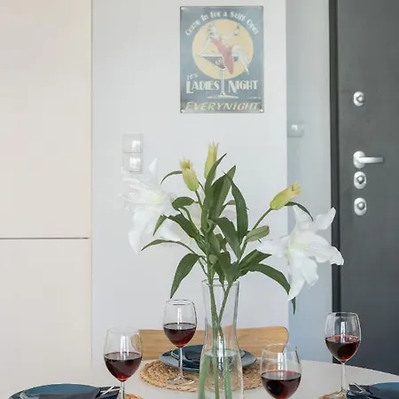 Cheerful Leśmiana Garnizon Estate By Renters * Gdańsk