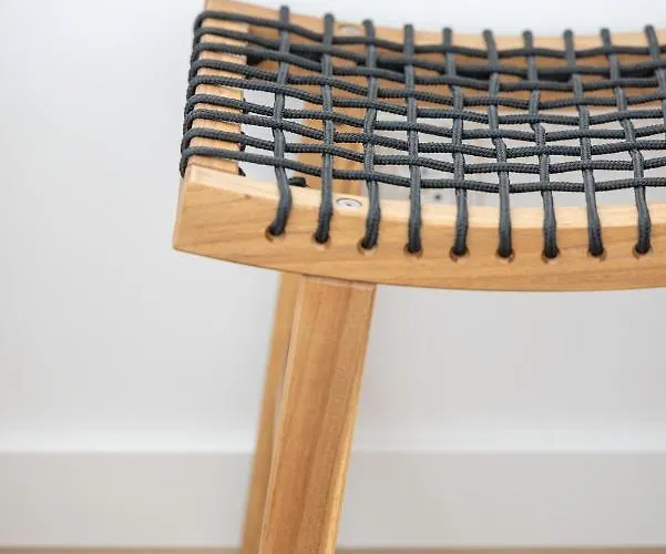 Cheerful Lesmiana Garnizon Estate By Renters