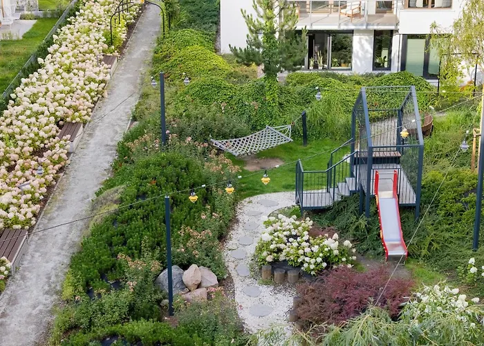 Daire Cheerful Lesmiana Garnizon Estate By Renters Gdansk