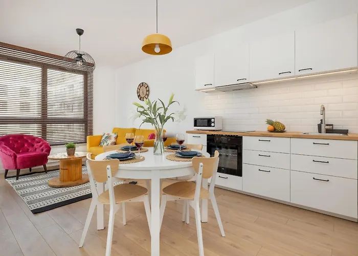 Cheerful Lesmiana Garnizon Estate By Renters *