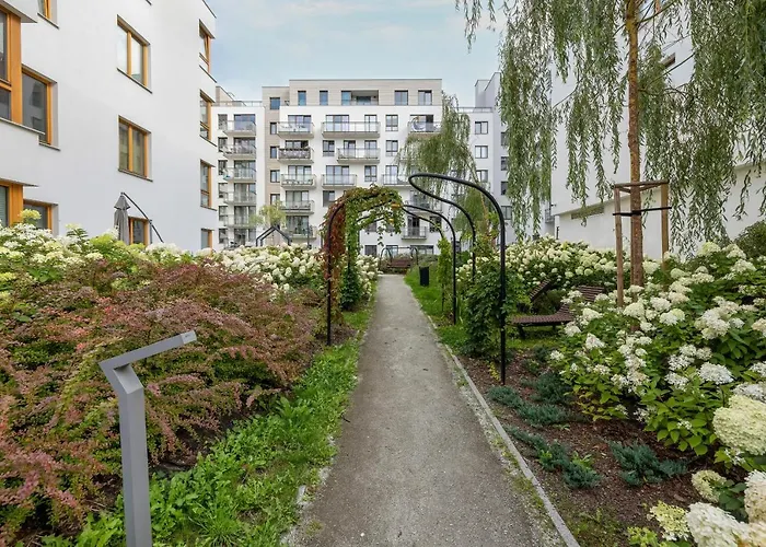 Appartement Cheerful Lesmiana Garnizon Estate By Renters *