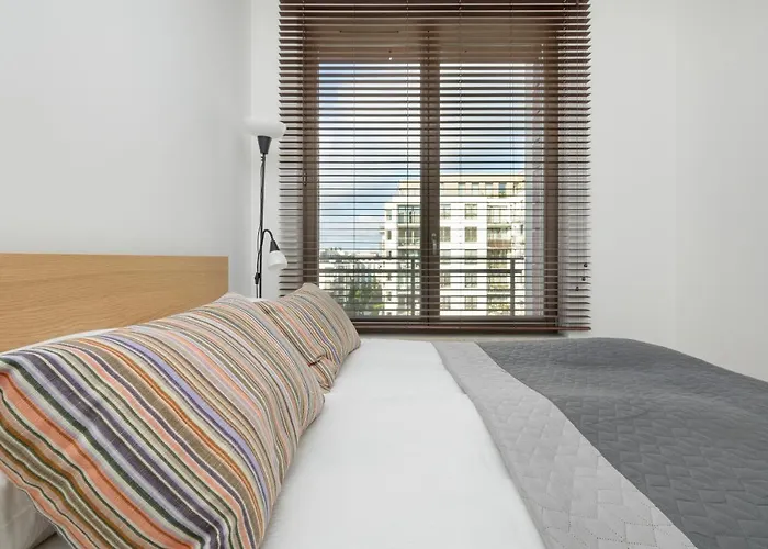 Daire Cheerful Lesmiana Garnizon Estate By Renters