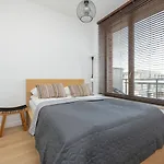 Cheerful Lesmiana Garnizon Estate By Renters * Gdaňsk